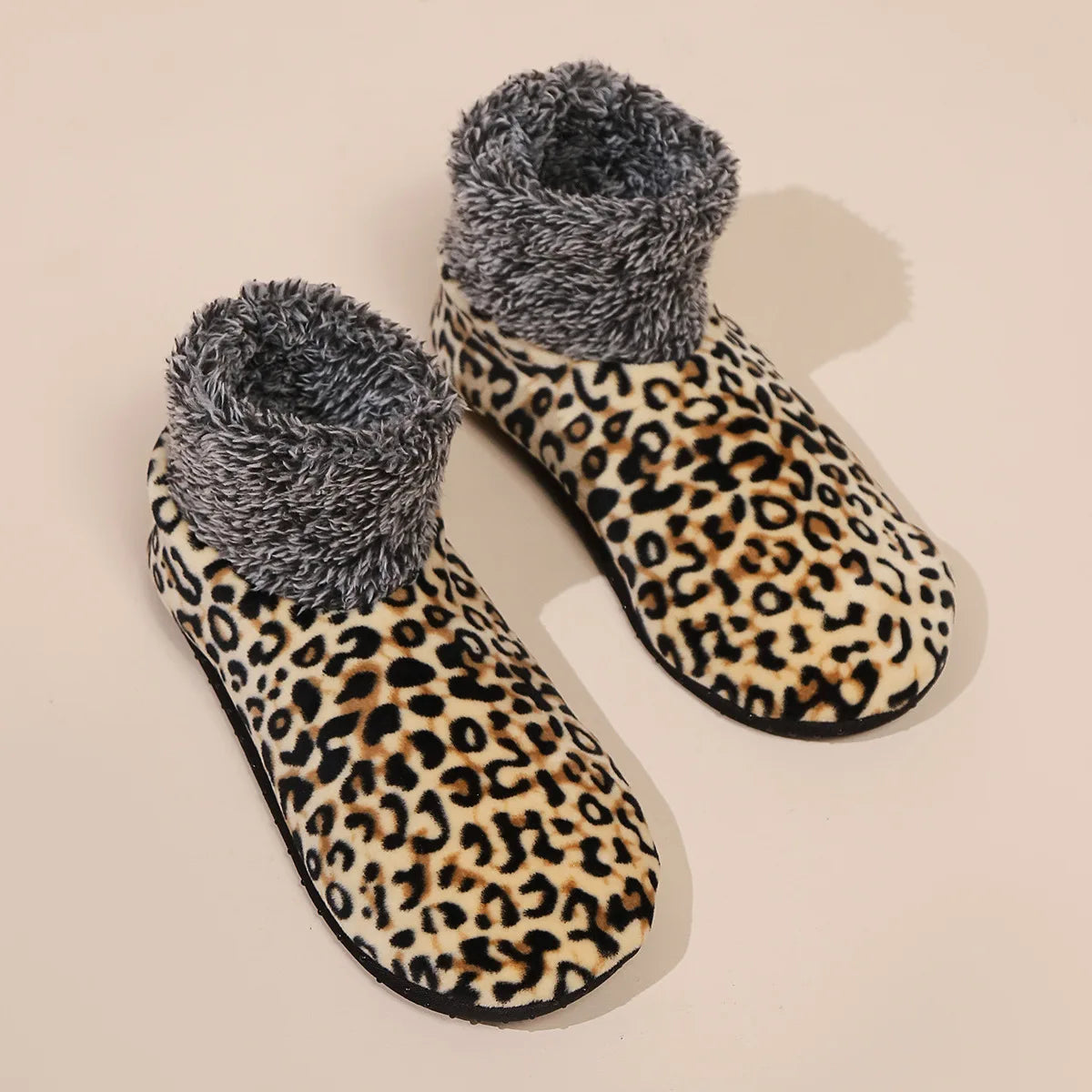 leopard Print Fall and Winter Floor Socks Home Warm Women Men Socks Snow Socks Sleep Carpet Socks Slippers Socks Womens Non-slip