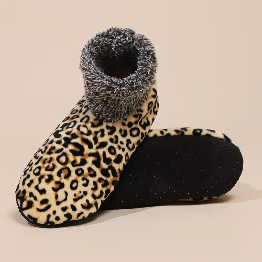 leopard Print Fall and Winter Floor Socks Home Warm Women Men Socks Snow Socks Sleep Carpet Socks Slippers Socks Womens Non-slip