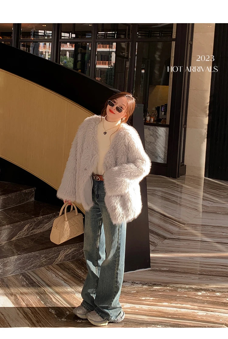 Women's Turtleneck Sweater Winter 2025 Retro with Velvet Lining Thickened Inner Wear Thermal Knitting Bottoming Shirt Pullovers