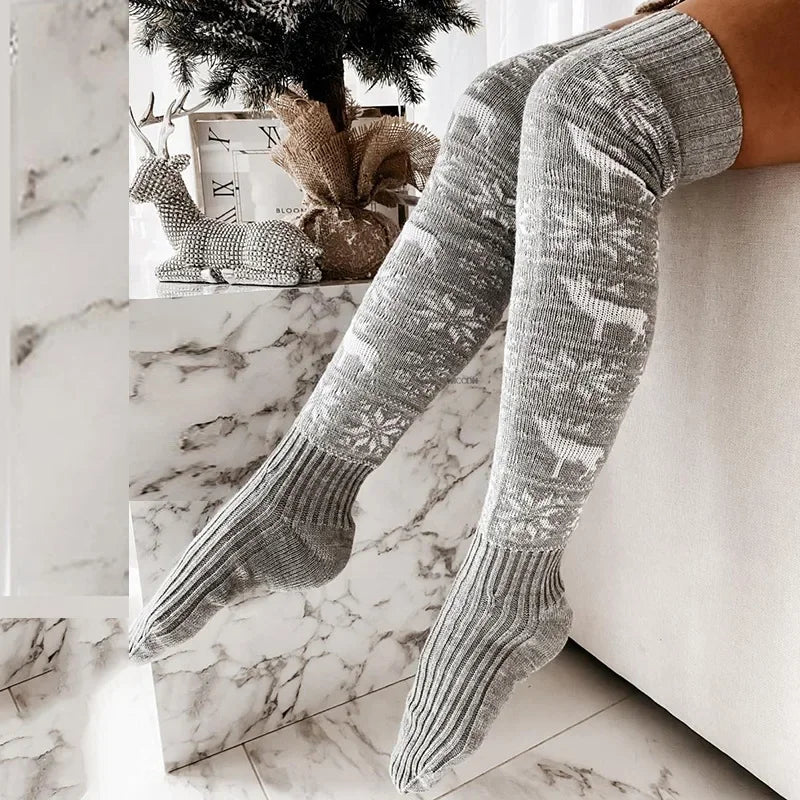 Winter Warm Knitted Women Stocking Beautiful Elk Snowflake Jacquard Over-the-knee Casual Long Socks for Ladies Gifts Free Size