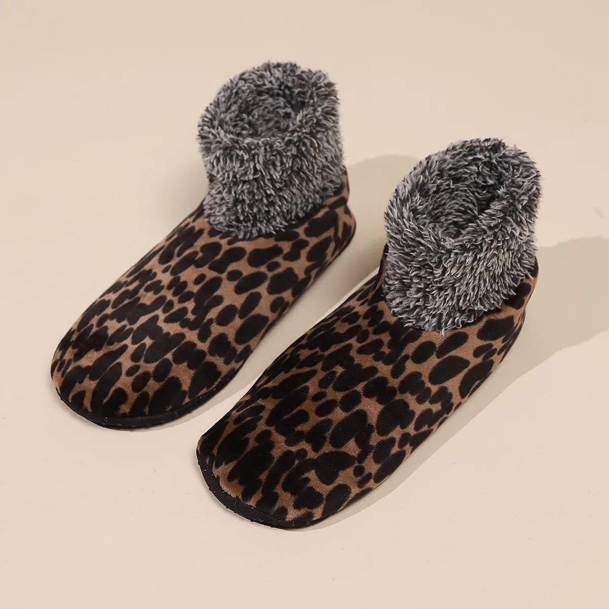 leopard Print Fall and Winter Floor Socks Home Warm Women Men Socks Snow Socks Sleep Carpet Socks Slippers Socks Womens Non-slip